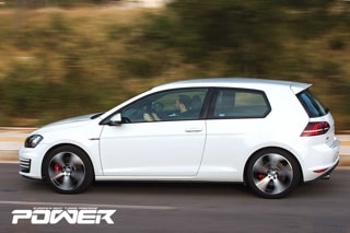 VW Golf GTI Performance DSG 230Ps